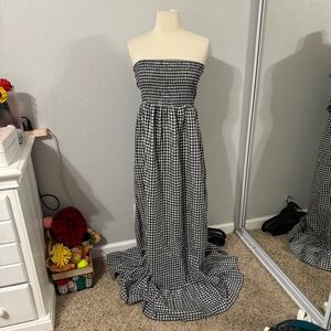 Boohoo Black and White Gingham Maxi Dress - TALL - NWOT Washed but Never Worn